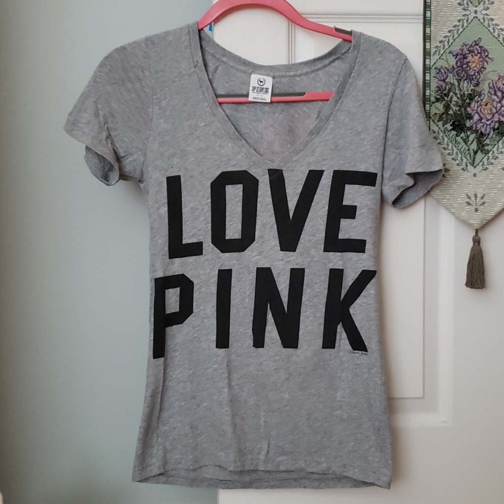 PINK Victoria's Secret Medium V-neck